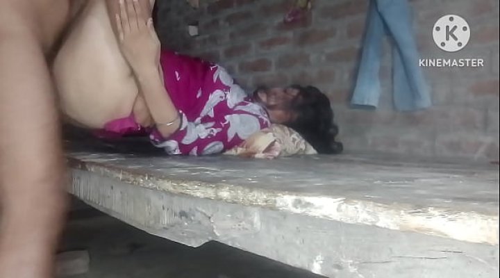 Priyanka Bhabhi Ne Dewar Ke Sath Chudwaya