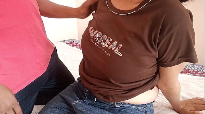 देसी स्कूल गर्लफ्रेंड का पहली बार ब्लोजॉब सेक्स, भारतीय किशोरी Xxxx हार्ड चुदाई हिंदी ऑडियो के साथ