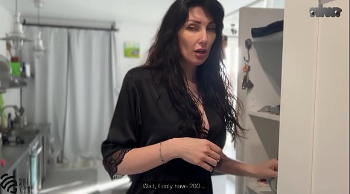 Hot Milf Sucked 2 Dicks And Got A Mouthful Of Cum