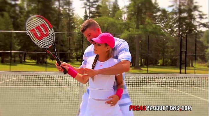 Baise Torride Au Tennis