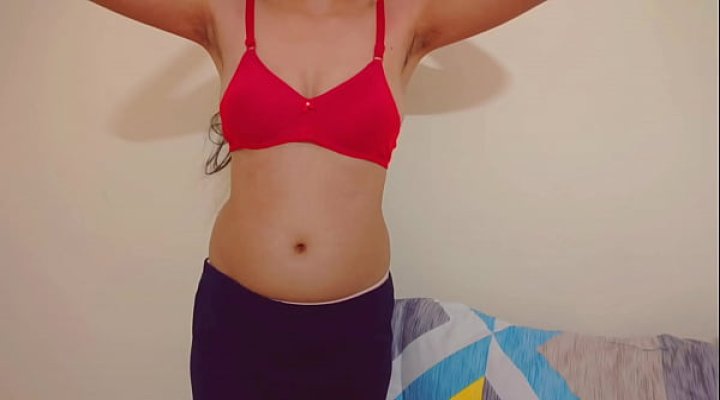 Xxx Indian देसी प्रेमिका अपने प्रेमी के दोस्त से गांड मारवा के अपनी प्यास को बुझाती है Hindi Audio