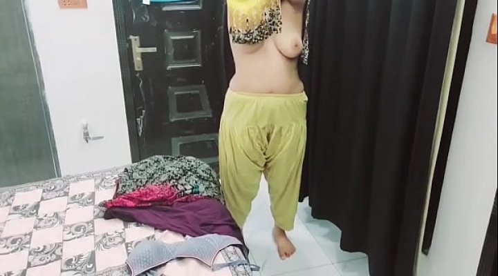 Hidden Camera Neighbour,S Wife Recorded Clothes Changing