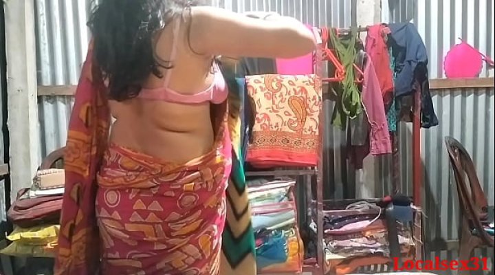 Village Married Wife Fucking Doggystyle In There Home With Night