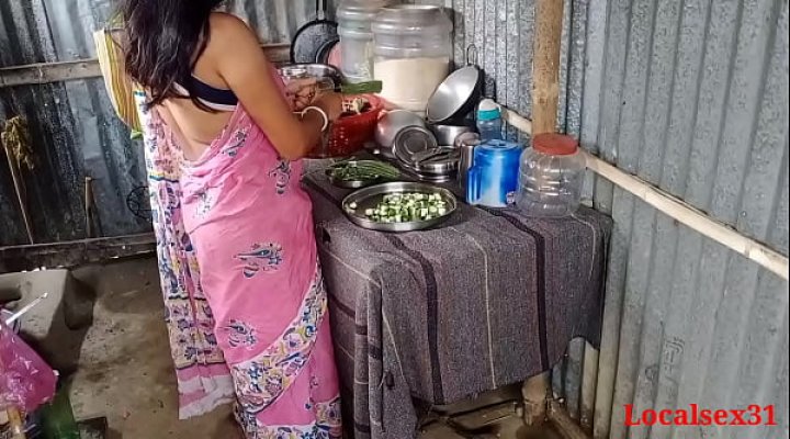 Indian Mature Sonali Bhabi Fuck Rought(Official Video By Localsex31)