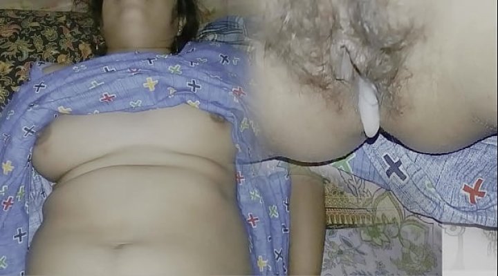 Sexy Desi Big Boobs Aunti Xxx Fucking With House Owner Son - Bengali Xxx Couple