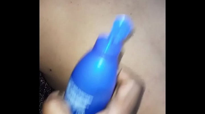 Cheating Indian Desi Cute Wife Called Masseur At Home And Got Pussy Massage, Fingering &amp; Orgasm